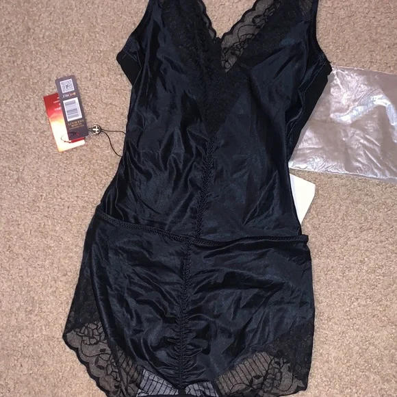 Bodysuit - Picture 4 of 4